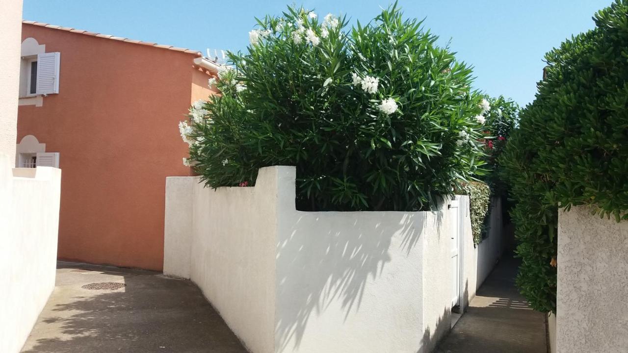 Villa Les Amandines Agde Exterior foto